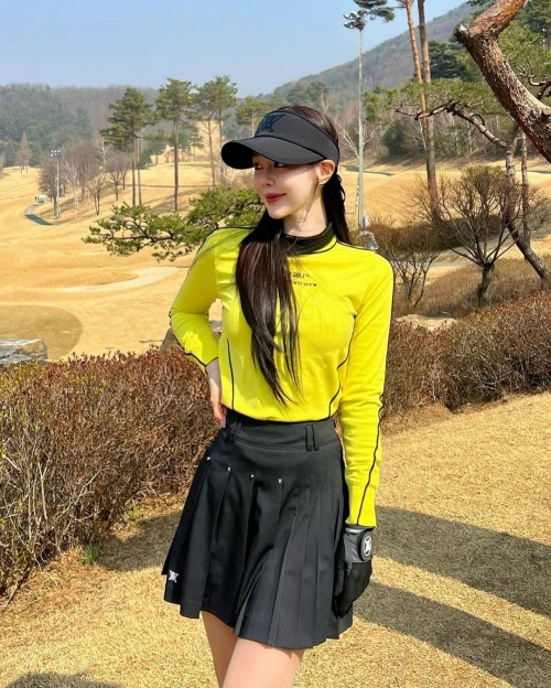 어뉴 여성 스커트 1756977598